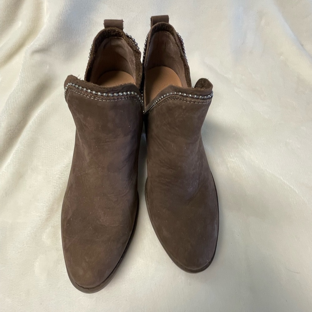 Brown Suede Booties / Silver Beaded Trim / 3” Heel